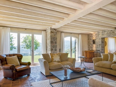 Prestigiosa Casa Indipendente di 450 mq in vendita Torreglia, Italia