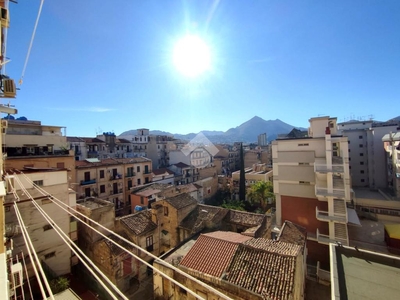 Trilocale in vendita a Palermo, L'Emiro