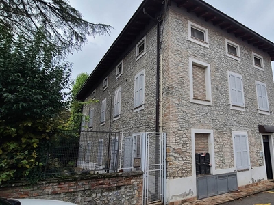Appartamento in vendita a Collecchio Parma Ozzano Taro