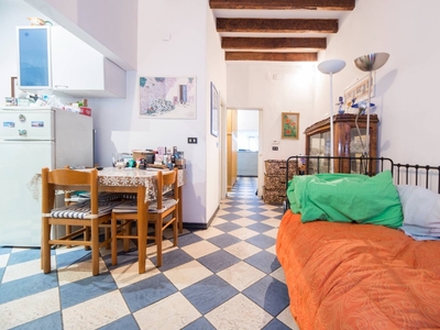 Appartamento in Via San Pier D'arena, Genova, 6 locali, 1 bagno, 80 m²