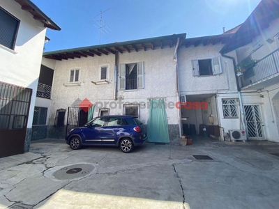 Casa indipendente in Via Mazzini 29, Paderno Dugnano, 4 locali, 114 m²