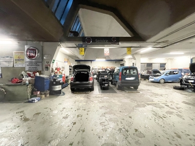 Garage / posto auto in vendita a Firenze Savonarola