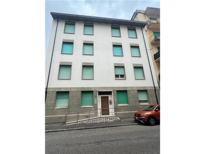 Appartamento in Via Demi, 9, Livorno (LI)
