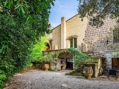Prestigiosa Casa Indipendente di 360 mq in vendita Melizzano, Campania