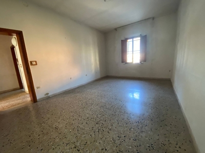 Quadrilocale in Via Di Vittorio, Castelfranco di Sotto, 1 bagno, 99 m²