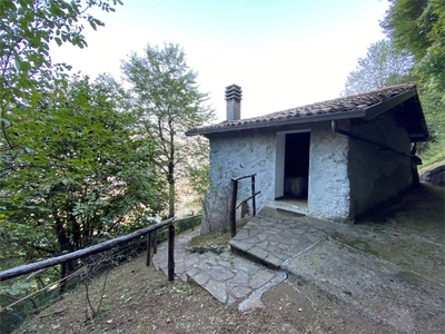 Rustico / Casale in vendita a Angolo Terme