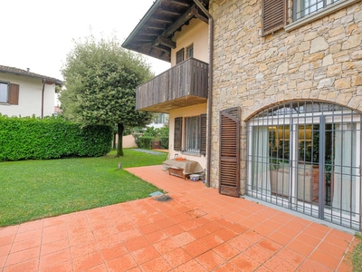 Villa a Schiera in vendita a Bergamo