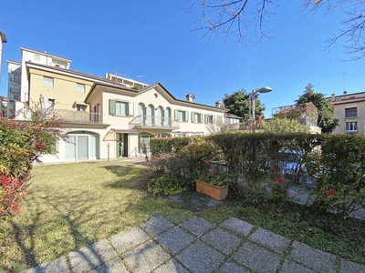 Villa in vendita a Bergamo