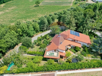 Villa in vendita a Fara Filiorum Petri