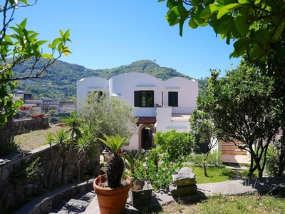Villa in vendita Ischia, Campania