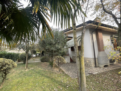 villa in vendita a Suzzara