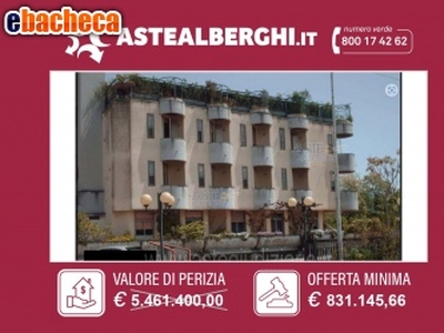 Albergo in Vendita a..