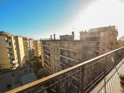 Appartamento In Vendita Genova Voltri Via Alassio ref