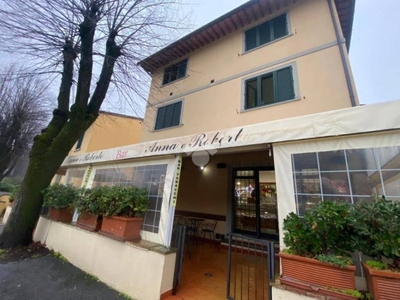 Bar in vendita a Bagno a Ripoli via Chiantigiana, 52
