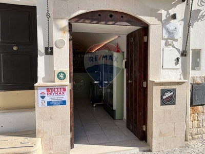 Bar in vendita a Vieste largo Seggio, 2