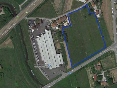 Capannone Industriale in vendita a Chiesina Uzzanese via Camporcioni