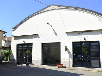 Capannone Industriale in vendita a Pistoia via fiorentina, 551