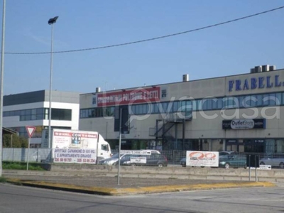 Capannone Industriale in vendita a Saccolongo via enrico mattei, 9