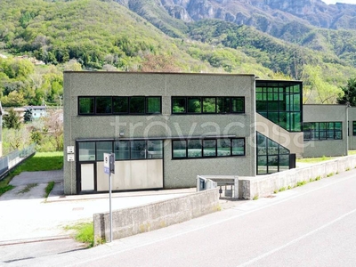 Capannone Industriale in vendita a Valbrenta strada Statale della Valsugana