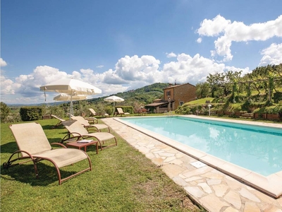 Casa a Casciana Terme Lari con piscina, barbecue e terrazza