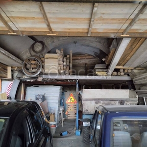 Garage in vendita a Barile via Benedetto Croce, 18