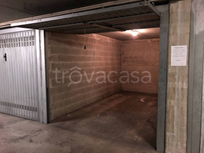 Garage in vendita a Brescia via Aurelio Saffi, 48