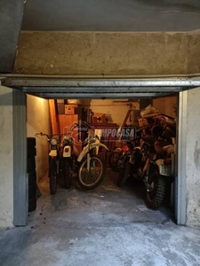 Garage in vendita a Brugherio viale Lombardia