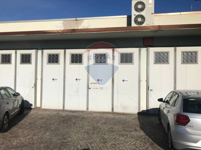 Garage in vendita a Capriolo