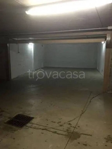 Garage in vendita a Cassina de' Pecchi via Luigi Einaudi