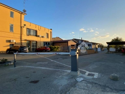 Garage in vendita a Castel Bolognese via Emilia Levante, 465