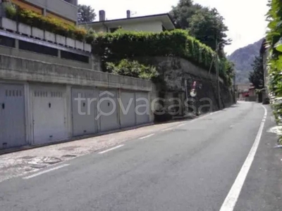 Garage in vendita a Como via San Giacomo