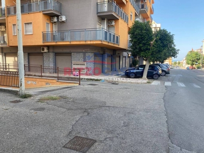 Garage in vendita a Corigliano-Rossano via dei Bizantini, snc
