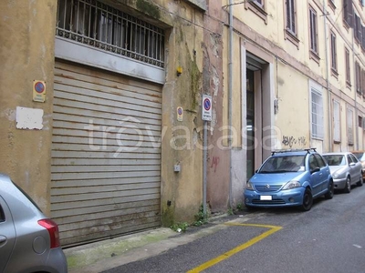 Garage in vendita a Cosenza via Daua Parma
