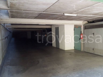 Garage in vendita a Edolo via Gennaro Sora, 20