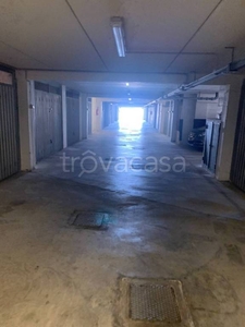 Garage in vendita a Falconara Marittima via del Tesoro, 41