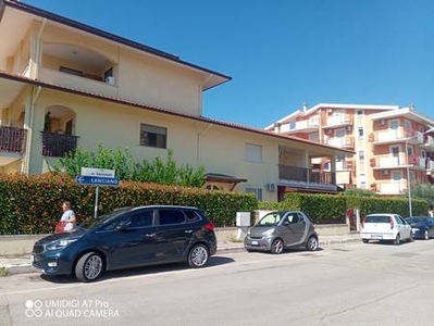 Garage in vendita a Fossacesia via Vittorio Bachelet