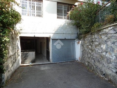 Garage in vendita a Genova via Forlì, 23
