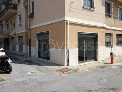 Garage in vendita a Genova via Gaspare Murtola
