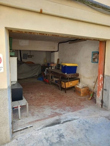 Garage in vendita a Genova via Pegli, 70