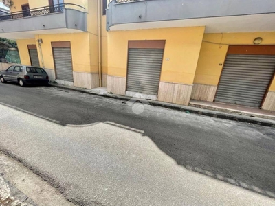 Garage in vendita a Gricignano di Aversa via folgar, 18