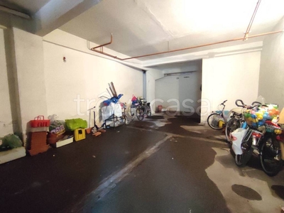 Garage in vendita a Ladispoli via Palo Laziale