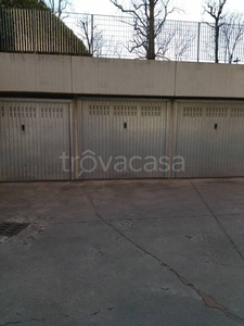 Garage in vendita a Legnano via Giosuè Carducci, 57