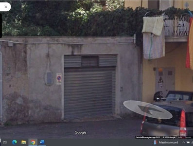Garage in vendita a Marino via Vincenzo Bellini