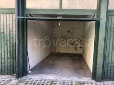 Garage in vendita a Milano via Privata Ambrogio De Marchi Gherini