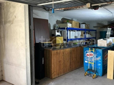Garage in vendita a Montescudo-Monte Colombo