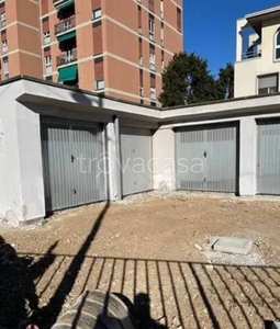 Garage in vendita a Monza carlo Emanuele I°
