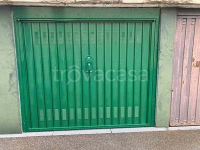 Garage in vendita a Monza viale Elvezia, 14