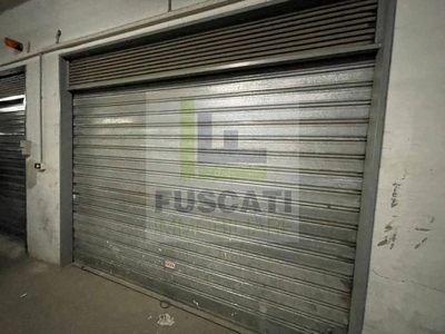 Garage in vendita a Mugnano di Napoli via Cesare Pavese