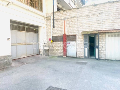Garage in vendita a Napoli viale Annibale Maria di Francia
