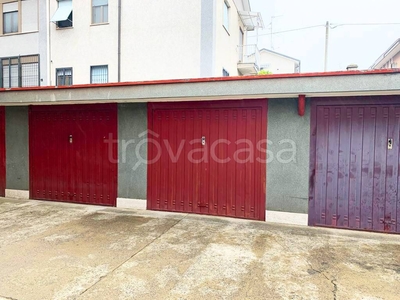 Garage in vendita a Nova Milanese via Mario Sironi, 7